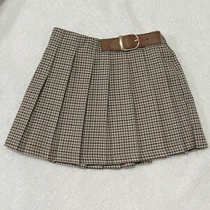 Houndstooth skirt